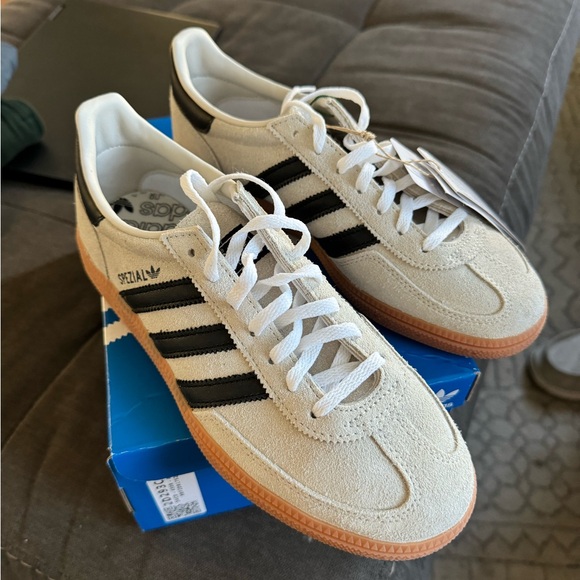 Adidas Spezial - Picture 2 of 5